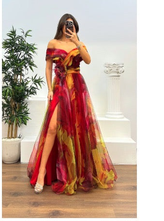 Daniela - Stunning Off-Shoulder Maxi Dress