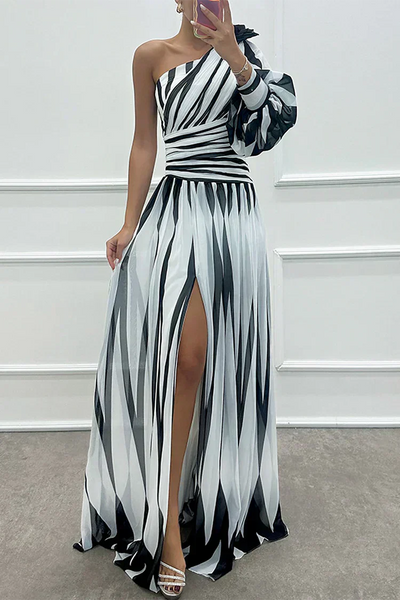 Shiloh - Elegant striped long dress