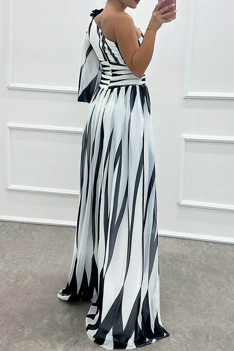 Shiloh - Elegant striped long dress