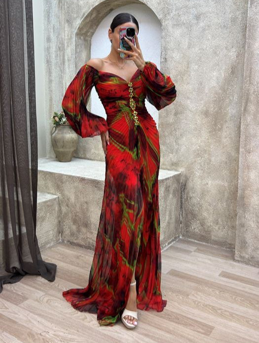 Gisselle - Elegant Dress with V-Neck