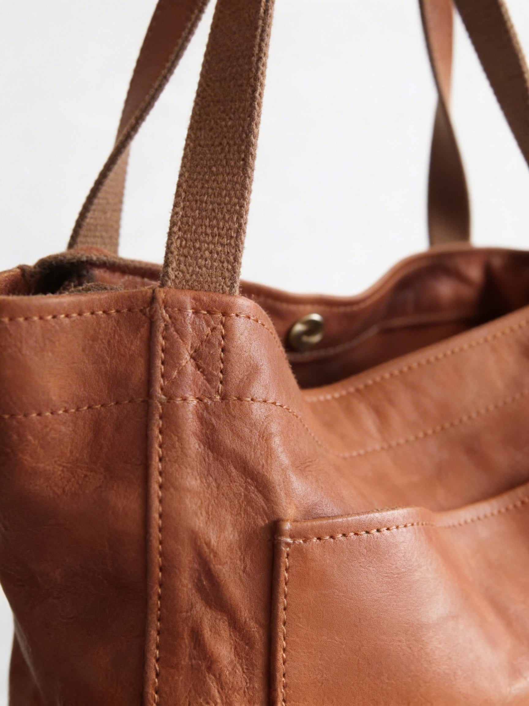 Amelia | Women’s Tote Bag With Contrast Stitching And Long Handles | Classic