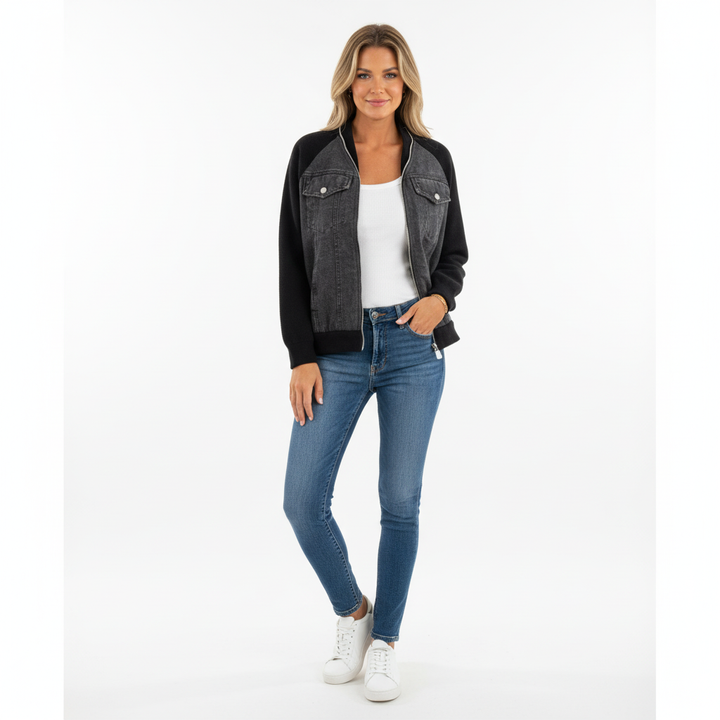Ava | Women's Sherpa Jacket With Zip Closure And Chest Pockets | Casual