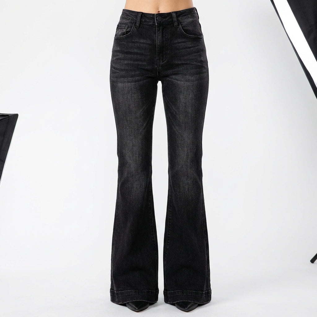 Elara | Women’s Flared Jeans With Floral Embroidery And Flared Leg Silhouette | Retro