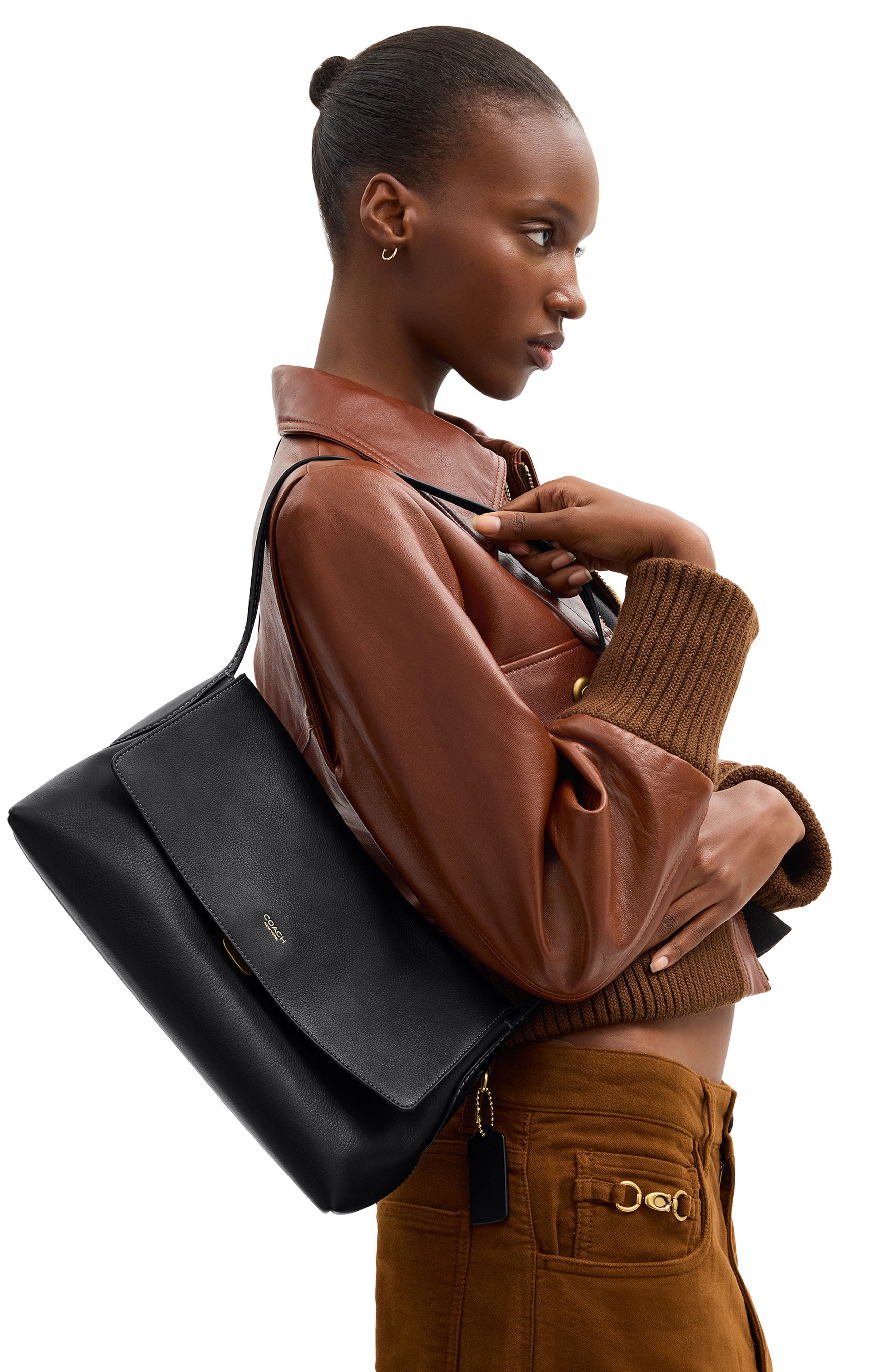 Harper | Women's Shoulder Bag With Pushlock Closure And Golden Hardware | Chic