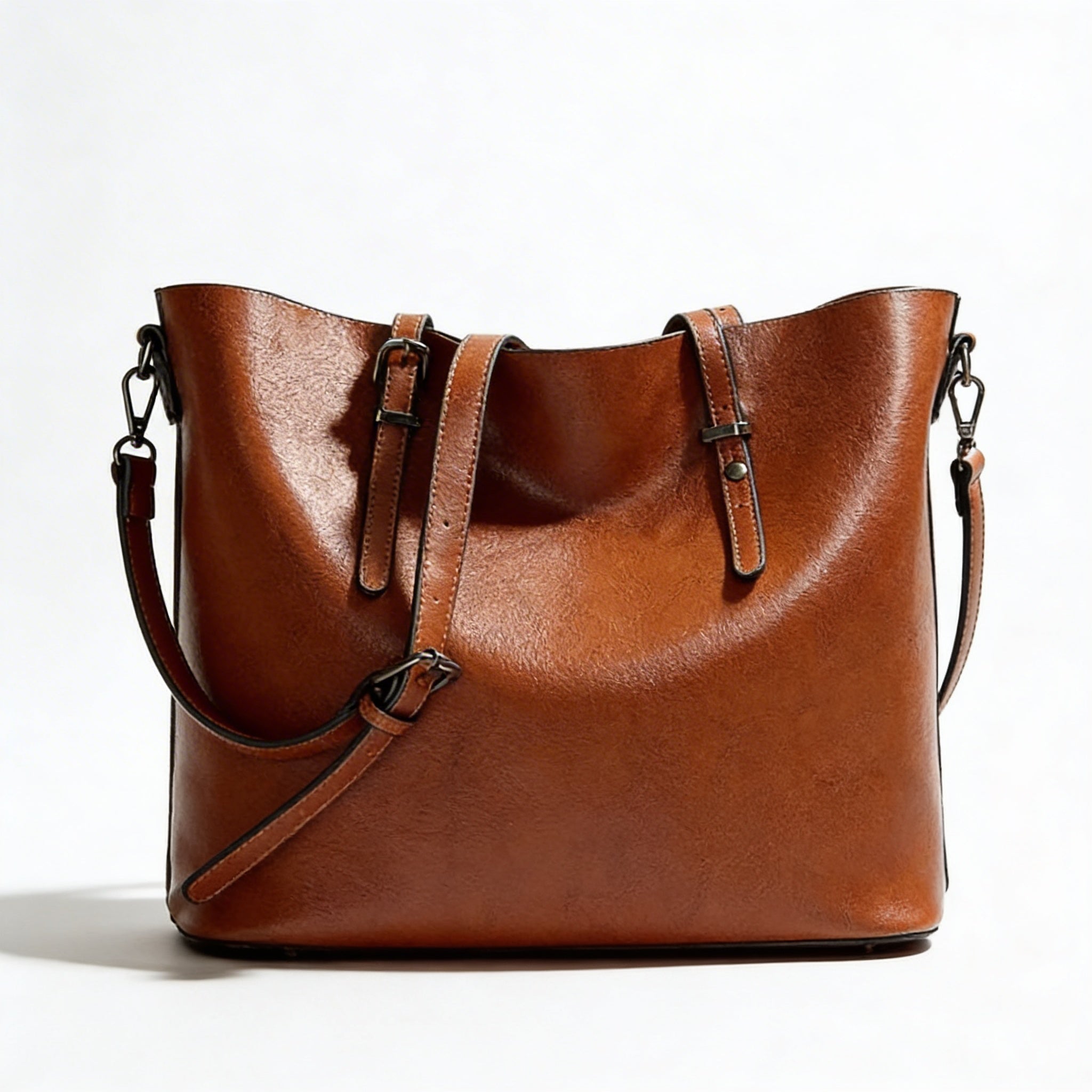 Isla | Women’s Crossbody Bag With Adjustable Strap And Buckle Details | Timeless