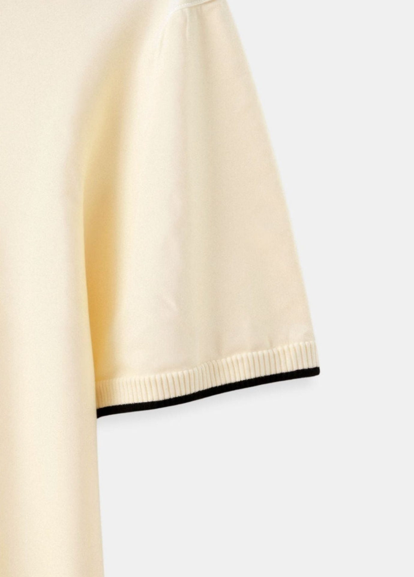 Kaelan | Men's Polo Shirt With Zip Collar And Short Sleeves | Smart Casual