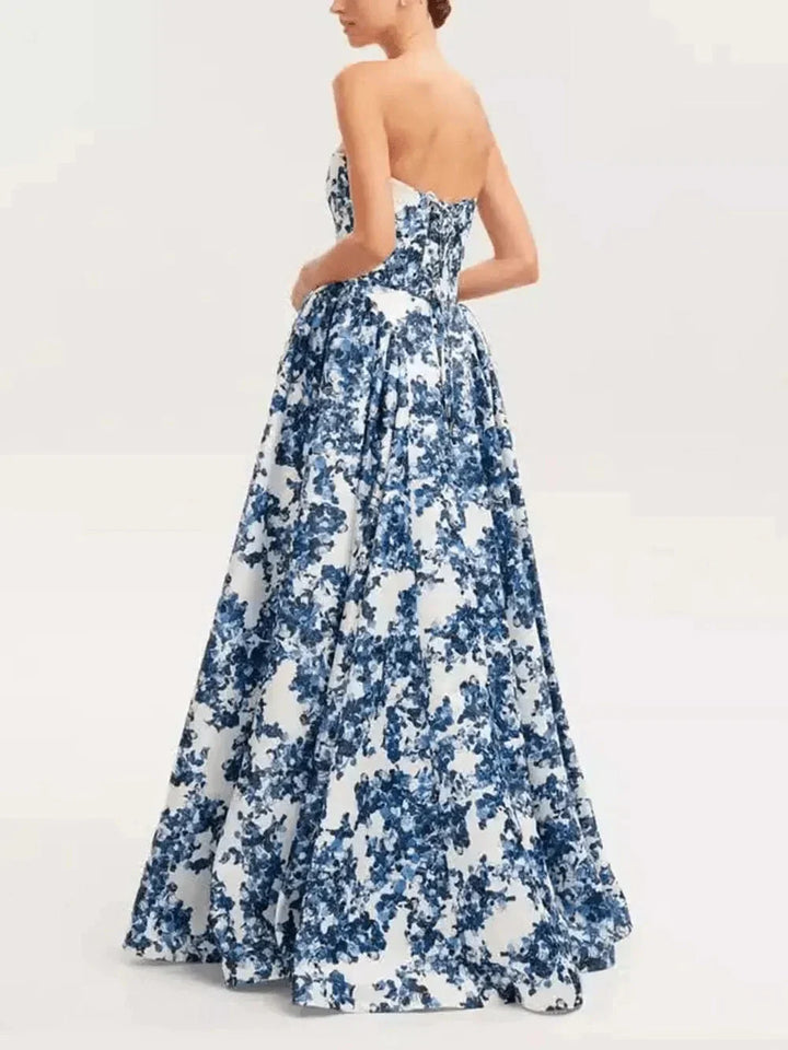 Madison | Women's Bodycon Dress With Strapless Neckline And Pleated Skirt