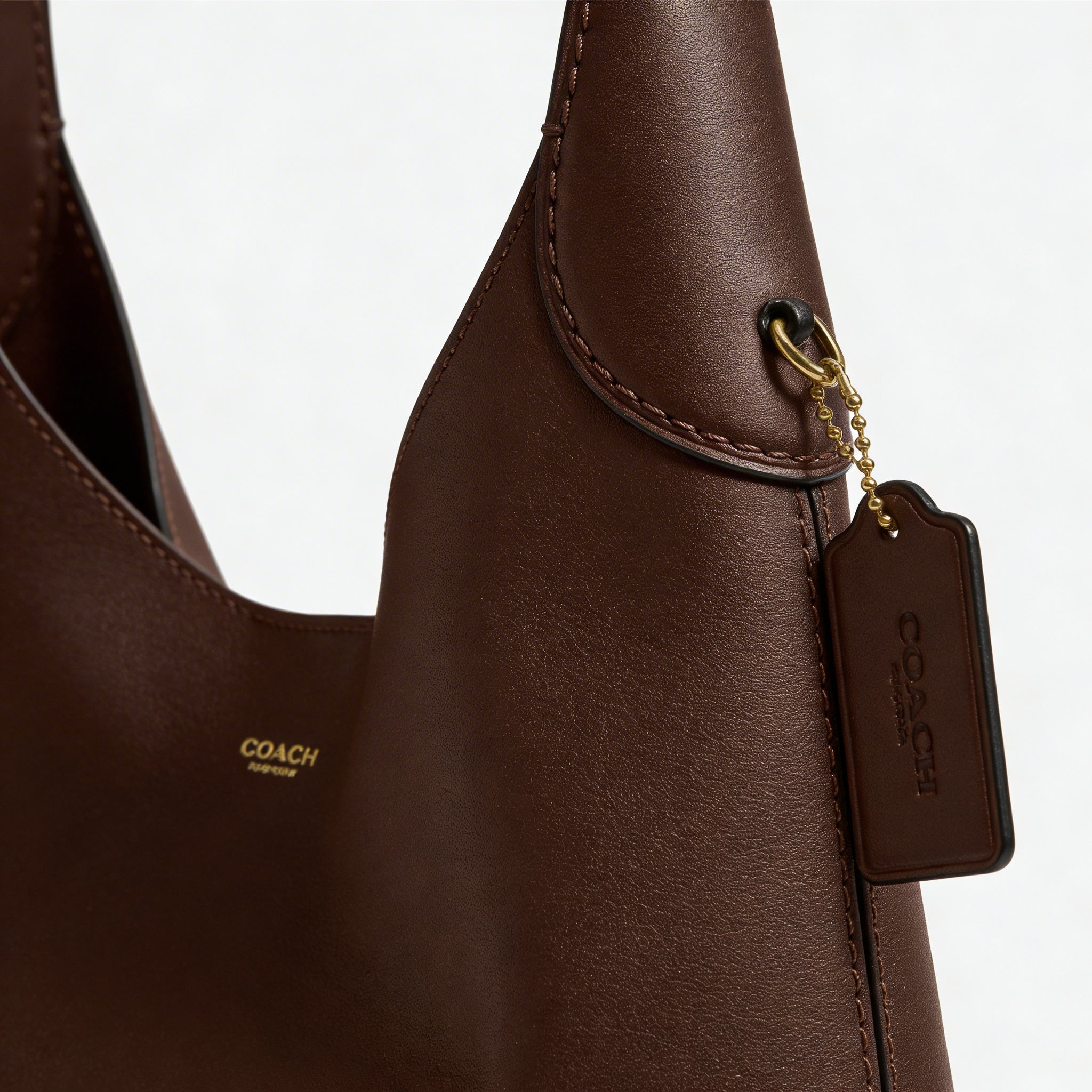 Olivia | Women’s Leather Shoulder Bag With Gold Hardware And Structured Body | Elegant