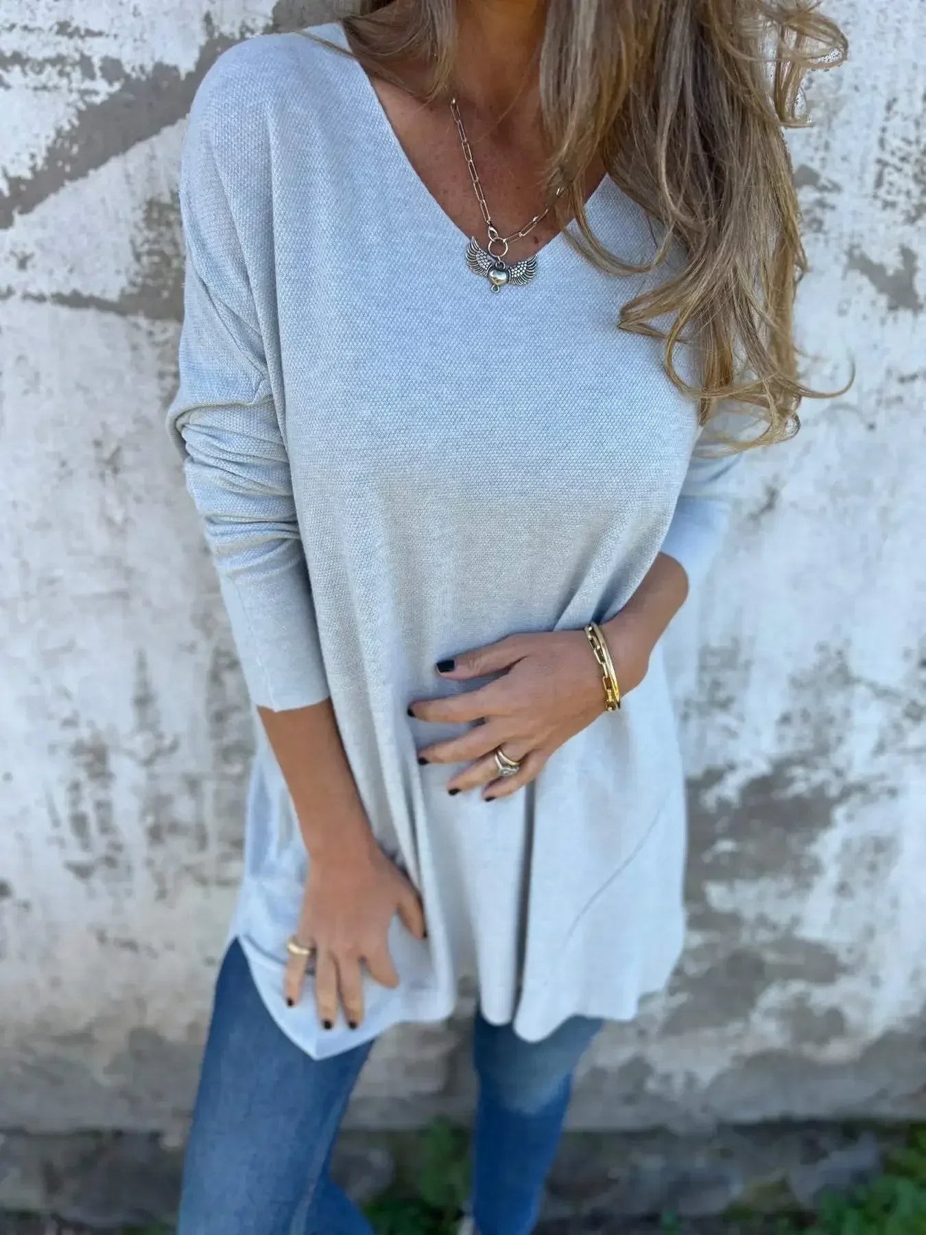 Leona | Relaxed V-Neck Knit Tunic