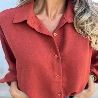 Iskra | Elegant Button-Up Blouse